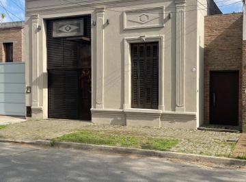 Casa de 4 ambientes, Quilmes · Casa en Venta Apta Crédito - 4 Amb | Bernal.