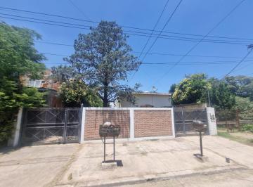 Casa de 2 ambientes, Esteban Echeverría · Gran Oportunidad. Venta Complejo de 3 Departamentos. Monte Grande