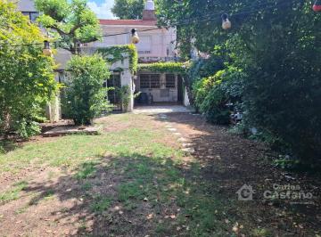 PH · 375m² · 3 Ambientes · 1 Cochera · PH 3 Amb. en Pb Al Frente con Gran Fondo Ideal Vivienda y Comercial
