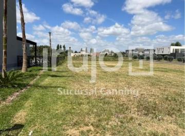 Terreno · 904m² · Terreno en Venta en Barrio Privado El Rebenque - Canning