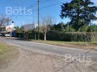 Terreno · 800m² · 2 Ambientes · Oportunidad! Venta de 4 Lotes con Edificacion a Refaccionar Los Polvorines