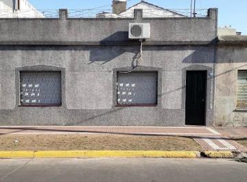 Casa de 3 ambientes, Lomas de Zamora · Casa a Reciclar con Local