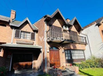 VCO-VCO-907_2 · Casa en Venta 6 Ambientes Castelar Norte