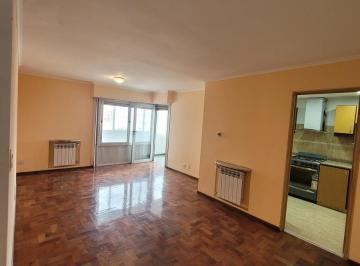 Departamento · 60m² · 4 Ambientes · Departamento en Venta de 2 Dorm. a m de La Cañada