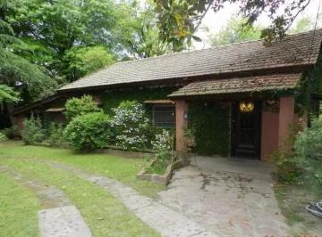 Casa · 200m² · 4 Ambientes · Casa en Venta - 3 Dorm. 3 Baños - 2.000 m² - Ingeniero Maschwitz