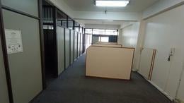 Oficina comercial · 93m² · 4 Ambientes · Oficina en Venta en Once