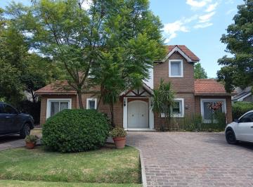 Casa en Venta de 7 ambientes Pueyrredón · Casa en Venta - Club de Campo Pueyrredon, Pilar