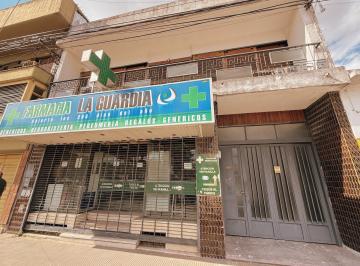 Casa · 245m² · 6 Ambientes · 1 Cochera · Av Uriburu 1462 - Casa de 3 Dorm. con Local Comercial en Venta - Matheu, Rosario
