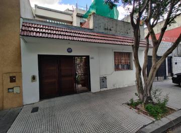 Casa · 216m² · 5 Ambientes · 1 Cochera · Casa Calle del Tigre 4000