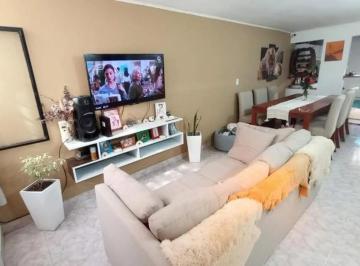 Departamento · 60m² · 3 Ambientes · 1 Cochera · Dúplex en Venta - 2 Dorm. 2 Baños - Cochera - 105 m² - Tolosa
