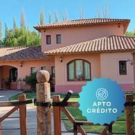 Casa · 367m² · 8 Ambientes · 2 Cocheras · Casa en Cipolletti