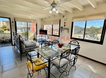 Departamento · 85m² · 4 Ambientes · 1 Cochera · Departamento Venta Cuatro Ambientes Mar de Ostende