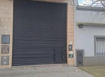 Bodega-Galpón , Mar del Plata · Alquiler 36 Meses. Local/galpon 100 m Brown 4700 (E/neuquen y Don Bosco)