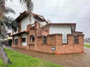 Casa · 200m² · 6 Ambientes · 2 Cocheras · Venta Casa 6 Ambientes Ituzaingo Norte