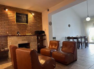 Casa de 3 ambientes, Córdoba · Casa 3dorm en Jardin Espinosa
