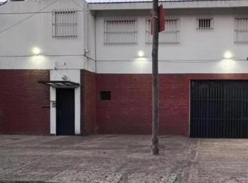 Bodega-Galpón · 667m² · 1 Cochera · Venta Galpon Comercial con Deposito y Oficina - Castelar