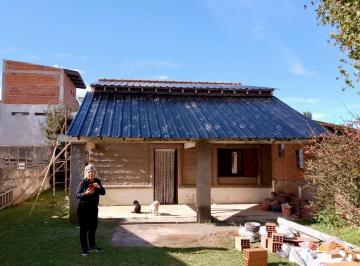 Casa de 3 ambientes, Mar Chiquita · Casa en Venta
