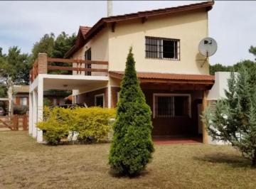 Casa · 90m² · 4 Ambientes · 1 Cochera · Casa en Venta - 3 Dorm. 1 Baño - Cochera Patio Parrilla - 500 m² - Nueva Atlantis