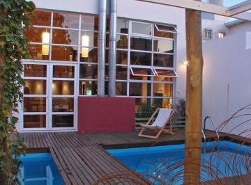Casa de 3 ambientes, Quilmes · Venta Casa Moderna Reciclada en Bernal Centro 3amb