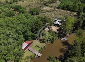 angar y house · Complejo con Helipuerto en Venta en Delta, Tigre, G. B. a. Zona Norte