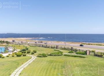 Departamento · 157m² · 4 Ambientes · 1 Cochera · Apartamento en Venta - 3 Dorm. - Veramansa, Punta del Este