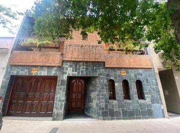 Casa de 4 ambientes, Villa Real · Casa 2 Plantas 4 Amb C/garage