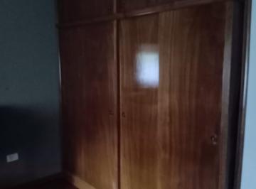 Casa de 4 ambientes, Hurlingham · Casa
