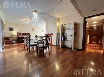 Departamento · 126m² · 5 Ambientes · 1 Cochera · Venta de Departamento 4 Ambientes con Cochera y Baulera en Quilmes