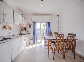 Departamento de 3 ambientes, Tres de Febrero · Venta. Departamento. 3 Ambientes. Bajas Expensas. Doble Balcón. Santos Lugares.