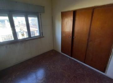 Casa · 1m² · 4 Ambientes · Casa de 3 Dorm., Disponible en Febrero