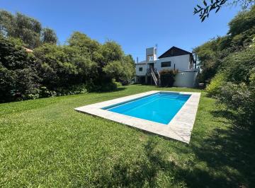 Casa · 350m² · 5 Ambientes · 4 Cocheras · Casa en Venta Country Jockey Club