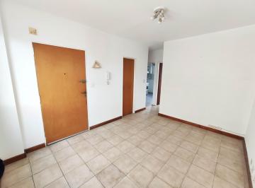 Departamento de 2 ambientes, Tres de Febrero · Departamento 2 Ambientes con Balcón