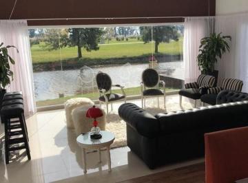 Casa · 280m² · Casa en Venta y en Alquiler en San Eliseo Golf