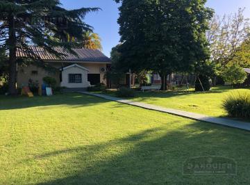 Quinta vacacional · 2812m² · 3 Dormitorios · Impecable Quinta Para Eventos o Fin de Semana en Glew