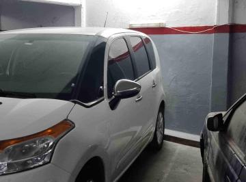Garage 6m² Alquiler  · Alquiler de Cochera en Villa Urquiza