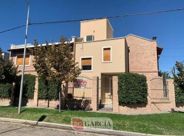 Departamento de 3 ambientes, Neuquén · Venta Casa – Excelente Ubicación - Rincón de Emilio – Apto Credito