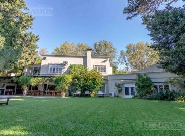 1 · Casa en Venta en San Isidro - Santa Rita - 5 Dorm.