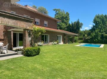 24 · Casa en Venta en La Horqueta - 5 Dorm.