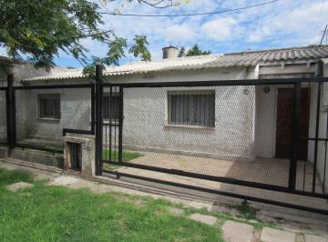 Casa · 176m² · 4 Ambientes · 1 Cochera · Casa en Venta - 3 Dorm. 1 Baño - Cochera - 276 m² - San Andrés, San Martín