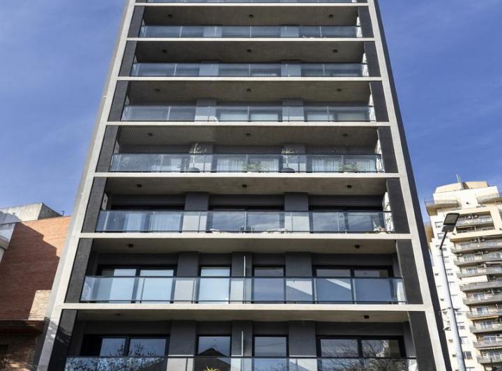Desarrollo vertical · Ctn 740 Unidades de 1 y 3 Amb con Amenities