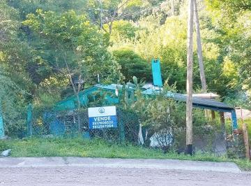 Casa · 81m² · 4 Ambientes · 1 Cochera · Se Vende Casa a Refaccionar en Unquillo "Oportunidad"