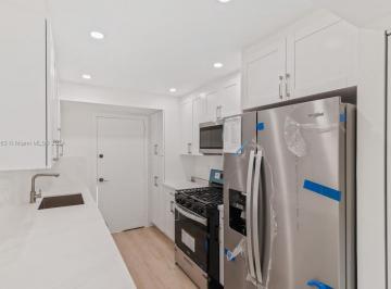 Departamento · 127m² · 3 Ambientes · Departamento en Venta, Hialeah, Fl