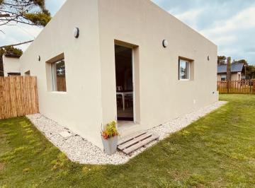 Casa · 60m² · Casa en Balneario La Caleta