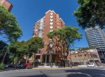Departamento · 299m² · 5 Ambientes · 2 Cocheras · Departamento en Venta en La Lucila, Piso 4 Dorm., 2 Cocheras, Baulera, Vig 24hs.