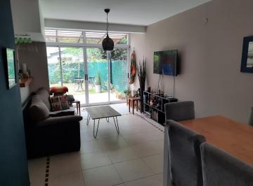 Casa · 86m² · 3 Ambientes · 1 Cochera · Duplex en Venta - 2 Dorm. 2 Baños - 1 Cochera - 125 m² - City Bell