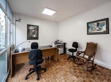 Oficina comercial · 76m² · 4 Ambientes · Oficina en Recoleta de 4 Ambientes | Apto Crédito