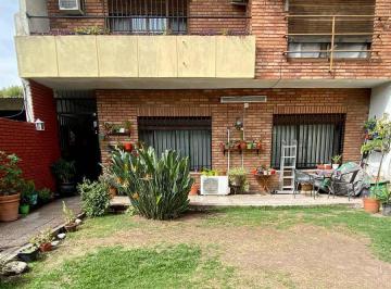 PH · 240m² · 6 Ambientes · PH en Venta - 5 Dorm. 2 Baños - 290 m² - Mataderos
