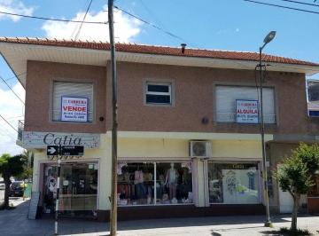 Casa · 4 Dormitorios · 3 PH + 2 Locales en Block - Gianelli y 12 de Octubre