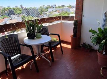 Departamento de 2 ambientes, Villa Devoto · V. Devoto. Navarro 4700 Dto.4 Amb. Balcon Aterr.2 Baños 6to. Piso con Vista Abierta.