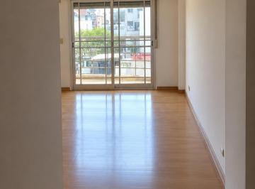Departamento Alquiler 61m² de 3 ambientes · Alquiler Dpto 3amb C/balcón Muy Luminoso